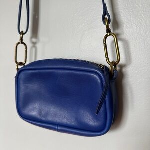 Madewell Mini Carabiner Leather Crossbody Bag in Bluestone Cobalt Blue, Like new